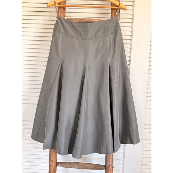 Sundance Silk Skirt Size 4 Gray A-Line Pleated Career Party Cocktail - Picture 2 of 4